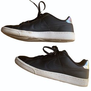 Nike Black Leather Court Royale